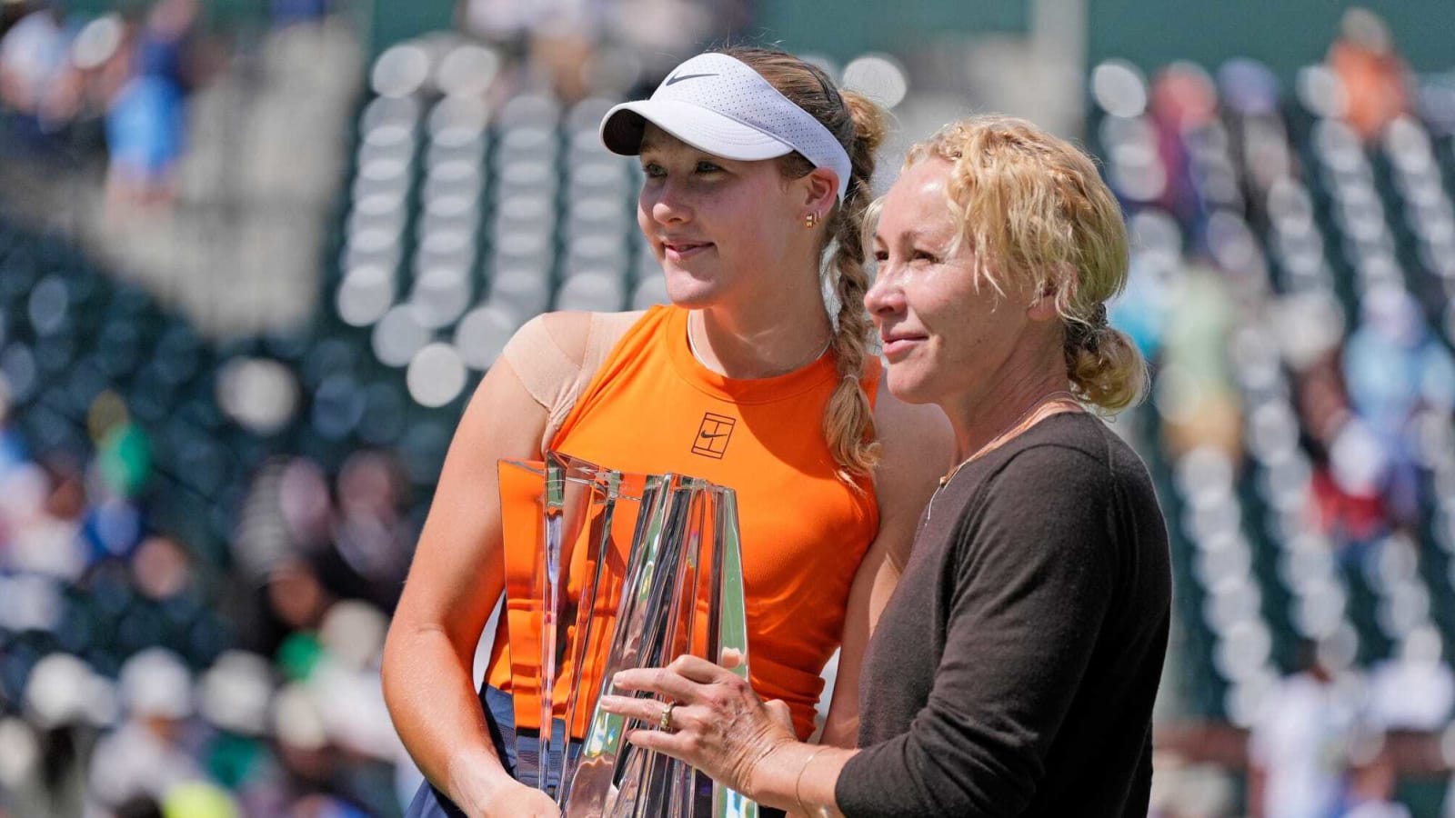 Preview Мирра Андреева о своей эволюции: «Я стала взрослее, больше не тороплюсь домой с корта»