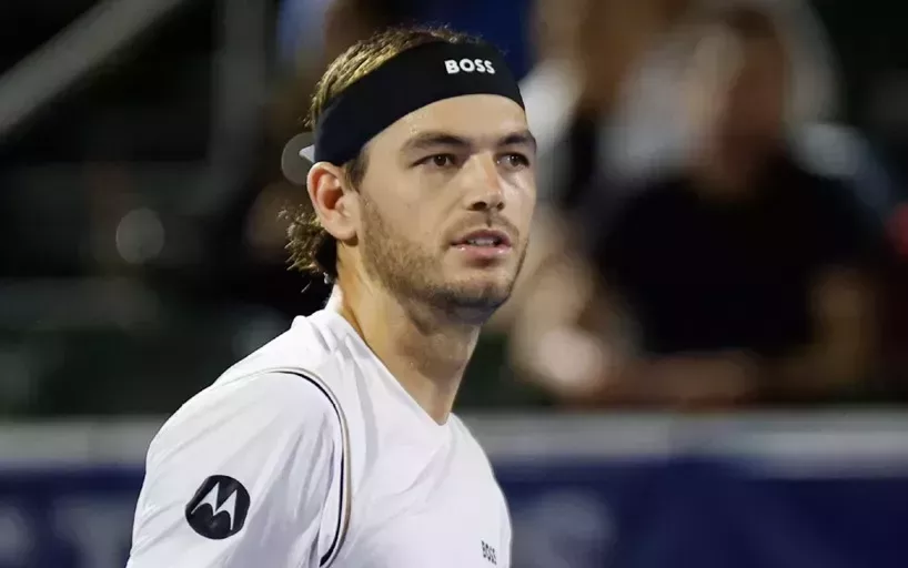 Preview Тэйлор Фриц отметил выход в полуфинал в Токио аниме-жестом из «Магической битвы»