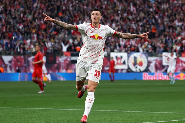 Preview Беньямина Шешко предупредили о трудностях в «Манчестер Юнайтед» после медленного старта