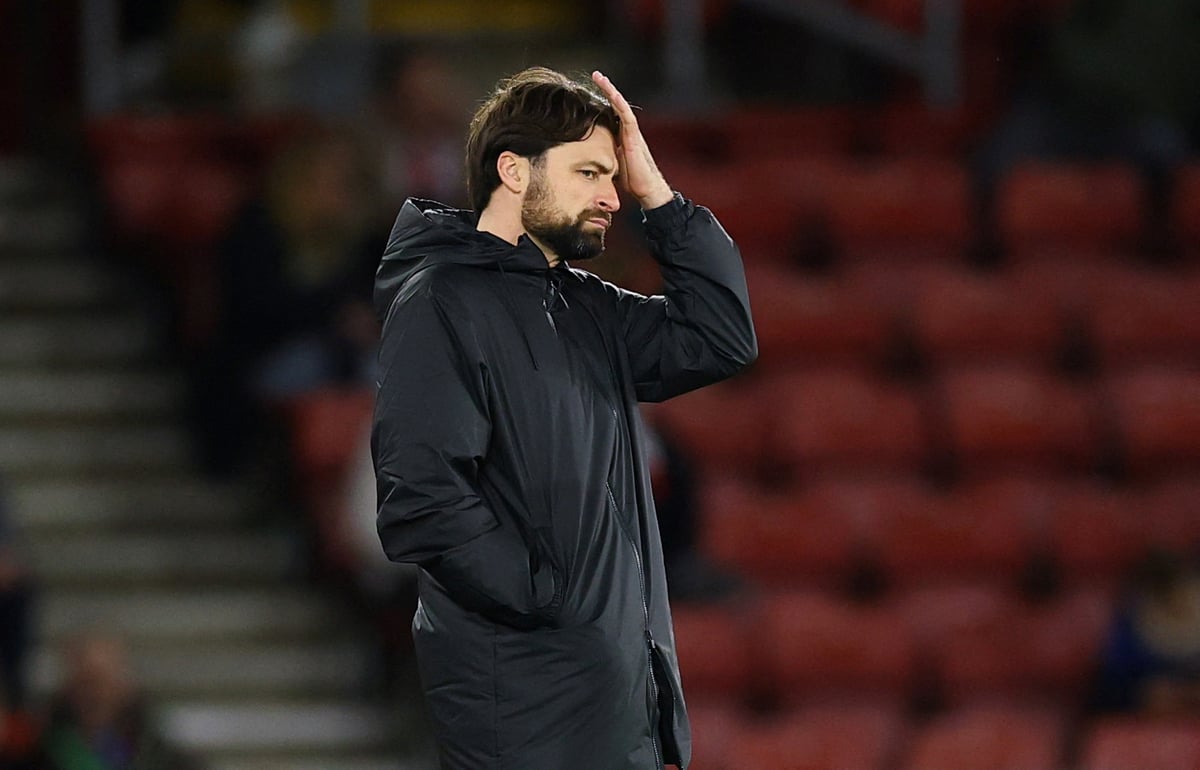 Preview Рассел Мартин уволен из «Рейнджерс» после фанатских протестов и полицейского эскорта